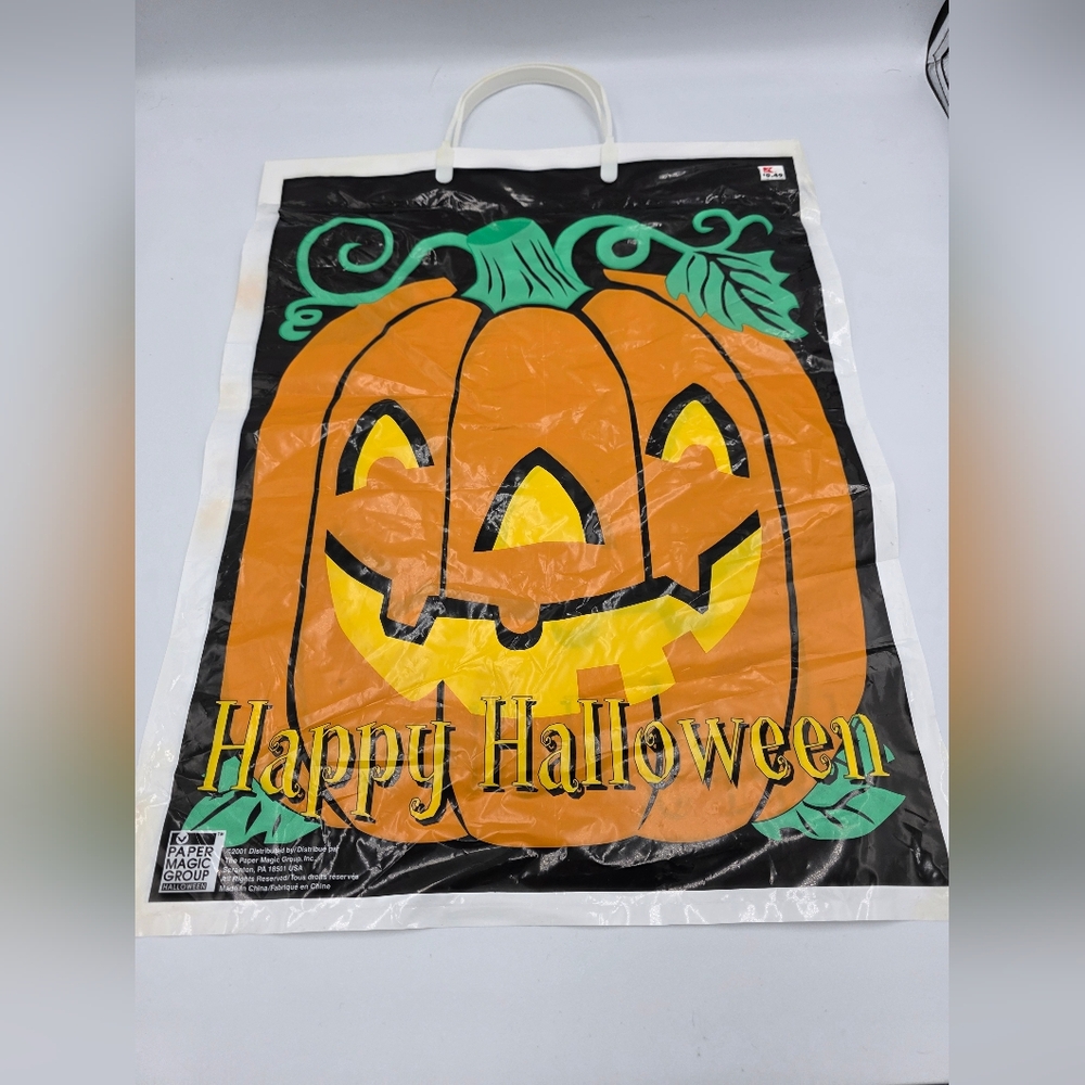 Vintage Happy Halloween Trick Or Treat Bags. Set Of 4 Kmart NOS Y2K
